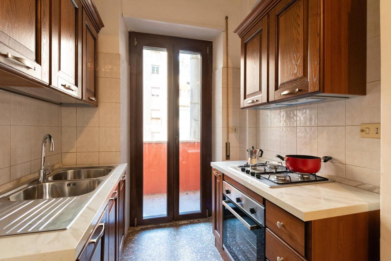 Apartmán Di Fronte Alla Basilica Di San Paolo Řím Exteriér fotografie