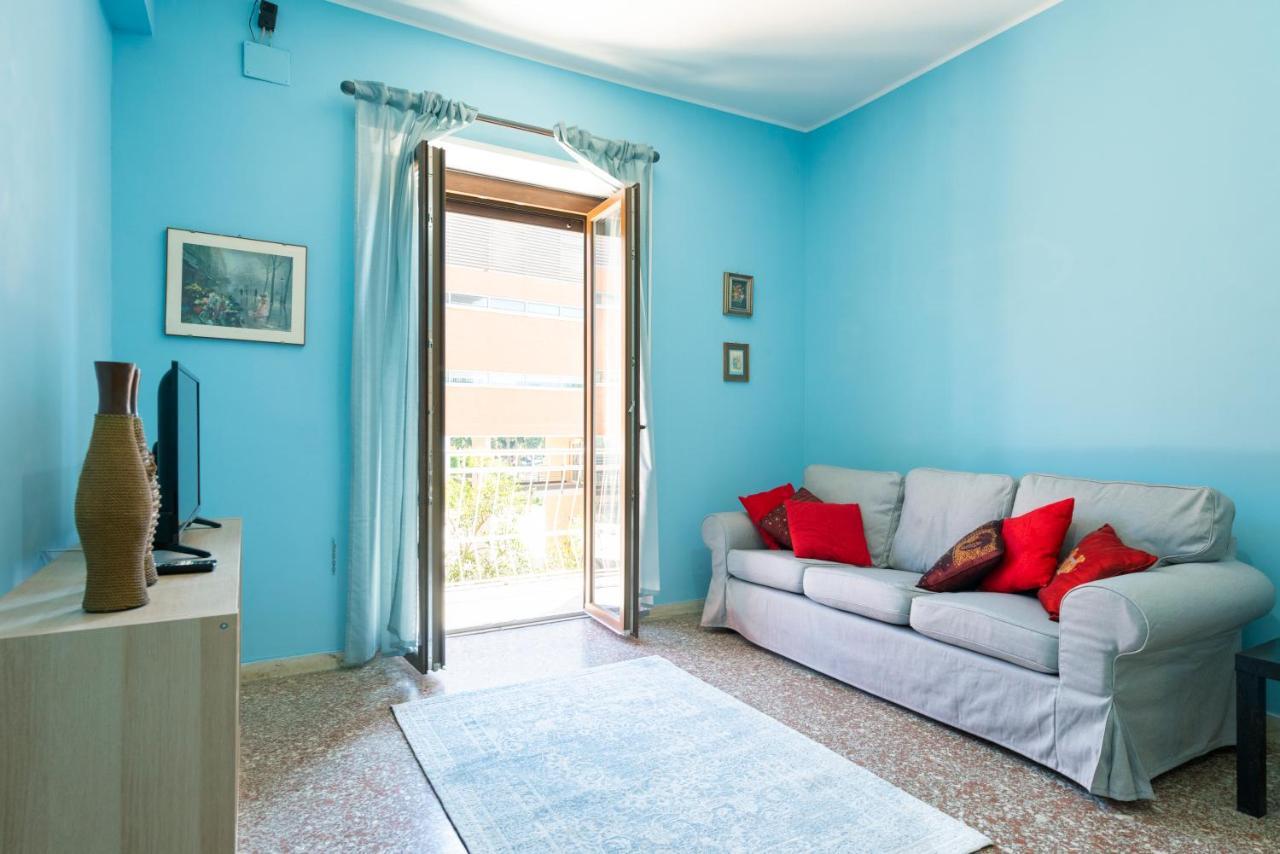 Apartmán Di Fronte Alla Basilica Di San Paolo Řím Exteriér fotografie